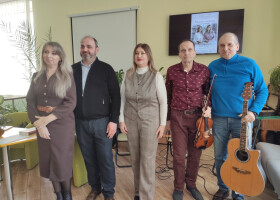 Березнева поетична заметіль