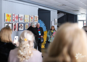 Мистецтво єдності: у ЦКД відкрилася виставка «Барви України»