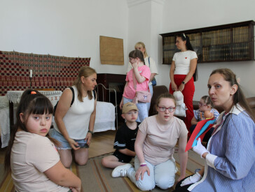 У Полтаві провели першу квест-екскурсію мовою легкого читання для дітей із синдромом Дауна