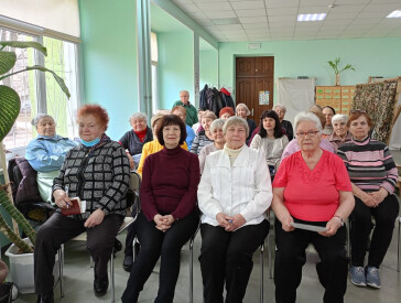 Нехай підождуть невідкладні справи: Ліна Костенко