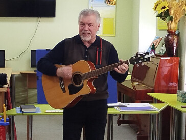 Святкова зустріч, зігріта добром