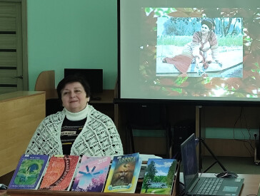 Калейдоскоп поезії і долі Надії Гринь