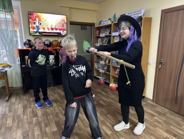 Геловінські пригоди у бібліотеці