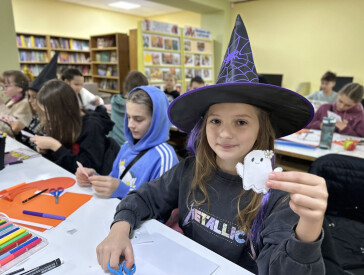 Геловінські пригоди у бібліотеці