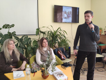 Березнева поетична заметіль