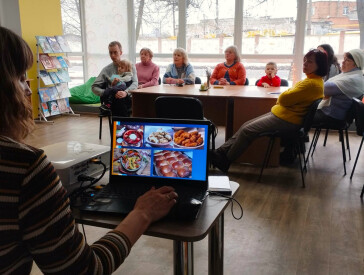 Про борщі та капусняки: перша лекція про традиційні полтавські страви