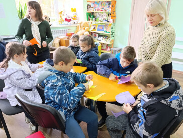 Дарунок осені – духмяне яблуко