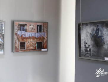 Памʼять, що не стирається: у ЦКД відкрилась фотовиставка Арсенія Глинського