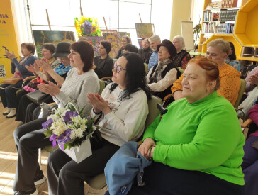 Березнева поетична заметіль