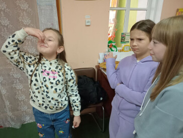 А Вкраїни ж мова – мов те золото блискуче