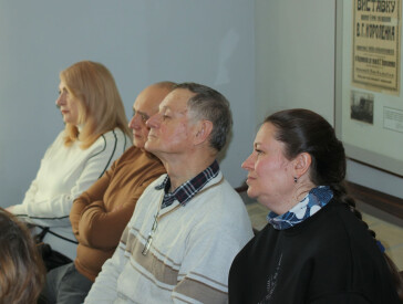 «Хазяйський двір» художниці Лариси Лукаш