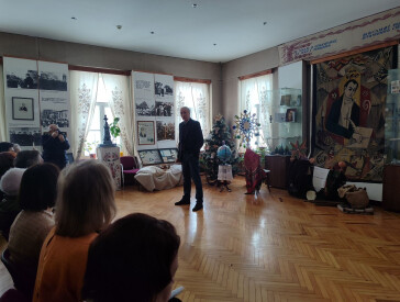 Презентація персональної виставки світлин члена НСФХУ Юрія Ширая