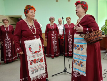 Місто рідне славимо піснями