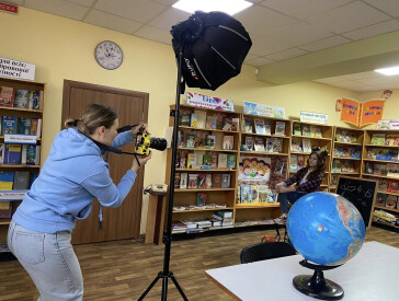Весняний кадр у бібліотеці: створюємо спогади разом