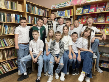 Весняний кадр у бібліотеці: створюємо спогади разом