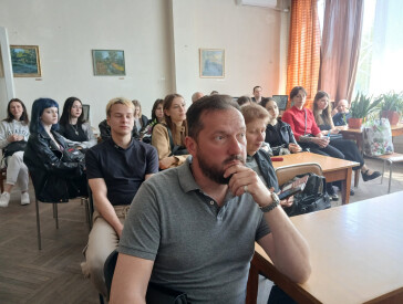 Вертикаль. Вектор надії