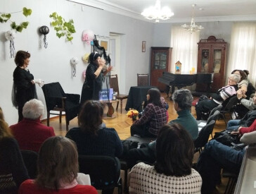 Вистава, що проймає до мурах