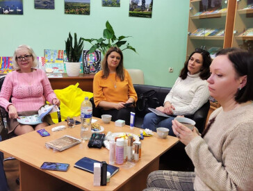 Краса і творчість об’єдналися під час суботніх жіночих посиденьок