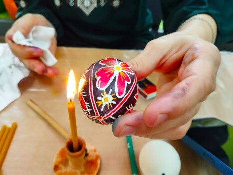 Писанки та крапанки: кольори традицій і натхнення