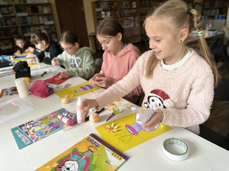 Майстерня тепла і надії