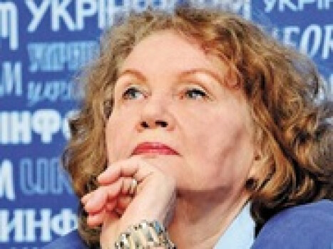 Нехай підождуть невідкладні справи: Ліна Костенко