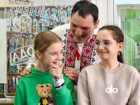 Мудрість за пазухою: що приховують народні казки?