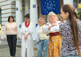Свято української пісні та народних традицій