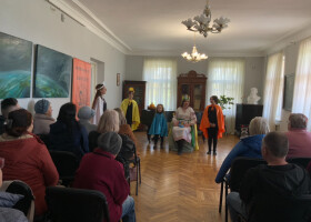У Вербну неділю говорили про єдність: прем'єра дитячої вистави в музеї Короленка