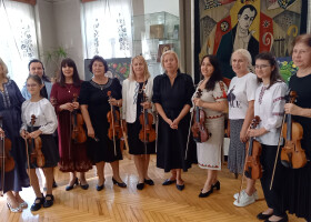 Концертно-мистецька програма «Музика – мова сердець» Концертно-мистецька програма «Музика – мова сердець»