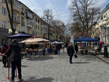 Від здибанки до великого простору: як у Полтаві створювали передвеликодній настрій через традиції та сенси