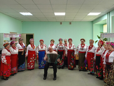 Знову ніжна, чарівна з піснею прийшла весна