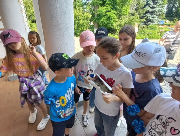 Проведення науково-пізнавальної гри-квесту: «Скарби Короленківської садиби»