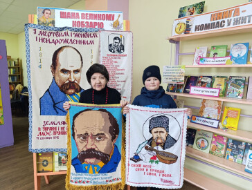 «Шана Великому Кобзарю»: виставка майстрині Зої Коваленко