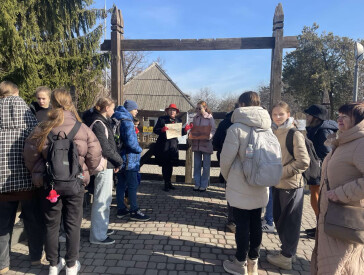 Кава як пензель, а музей – майстерня: у Полтаві учні пізнавали себе через арттерапію