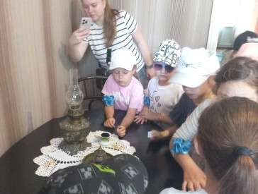 Проведення науково-пізнавальної гри-квесту: «Скарби Короленківської садиби»