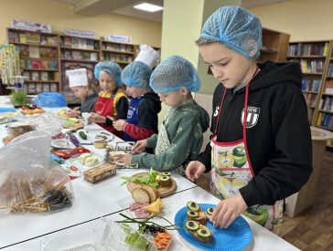 Кулінарний двобій у бібліотеці: смачно, весело, креативно