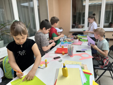 Тепло дитячих сердець для найдорожчих