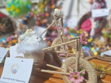 Світло Великодня у творчості