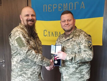 Ми – їх щит: за проєктом «Незламні та хоробрі: письменники у ЗСУ»