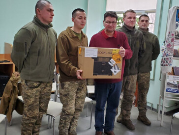 Дружнє спілкування з волонтерами із Чехії