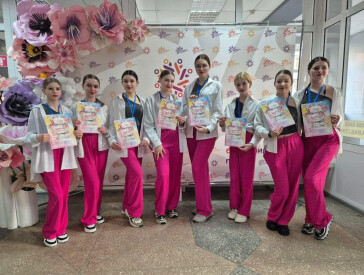 Вже в третє у ЦКД пройшов благодійний всеукраїнський фестиваль «Квітограй»