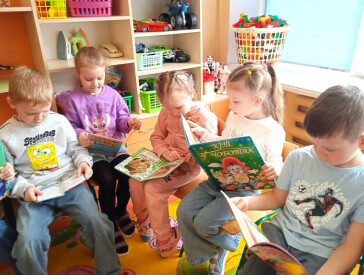 Казковий експрес у країну дитинства