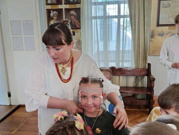 Цікаво, захоплююче і пізнавально розпочали навчальний рік юні полтавці разом із ДІКЗ «Поле Полтавської битви»