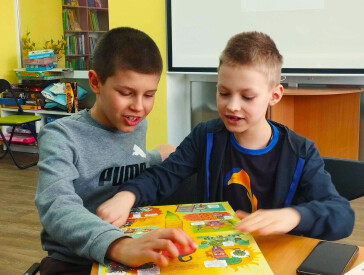 Екскурсія до бібліотеки: зустрічаємо весну