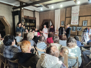 Відкриття виставки «До весілля на Покрову вже сорочка готова»
