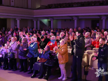 Звітний концерт ретро-колективів відбувся у ЦКД