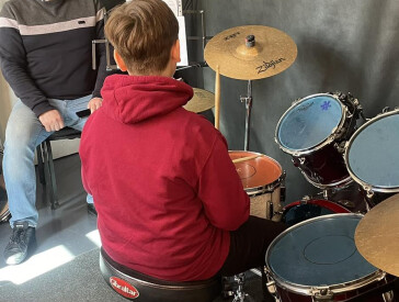 Академічний концерт учнів естрадного відділу Малої академії мистецтв